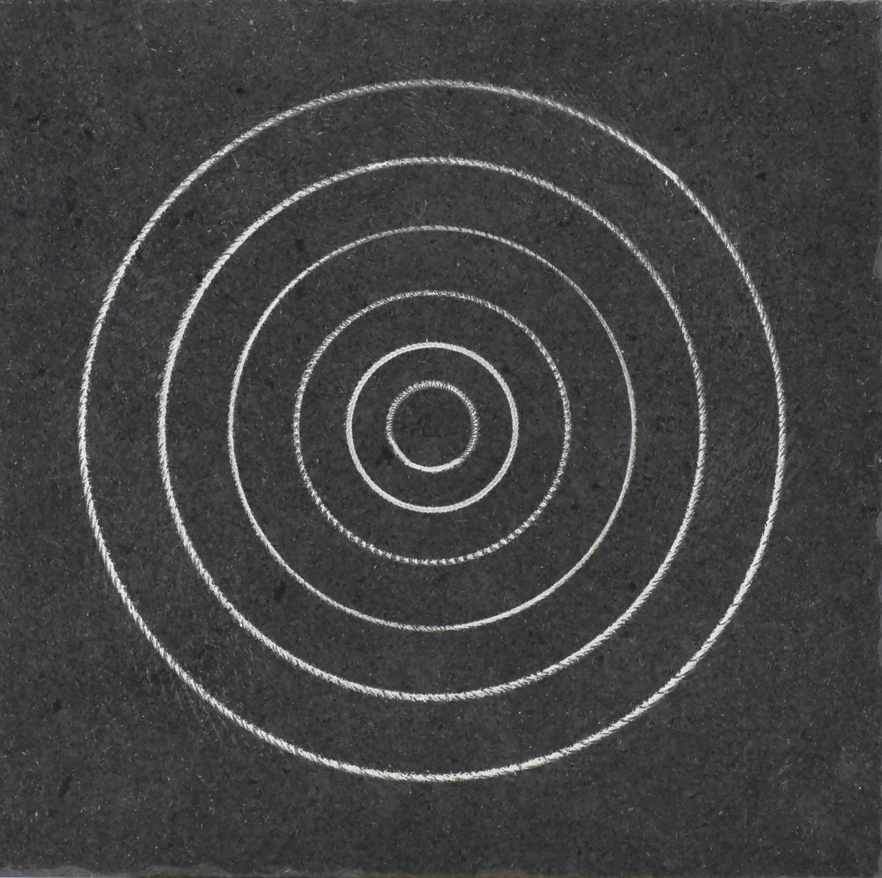 SILVERY CIRCULAR TRACES