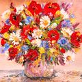 Bouquet di fiori colorati in un vaso