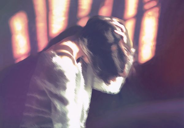 Donne di HEL MORT, l’adolescenza perduta